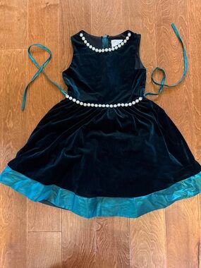 Girls Dark Green Velvet & Satin Trim Party Dress with Pearl Belt